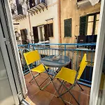 Ballaro's Vibe Historical Cathedral District * パレルモ
