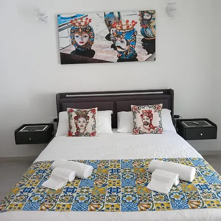 Ballaro's Vibe * Palermo